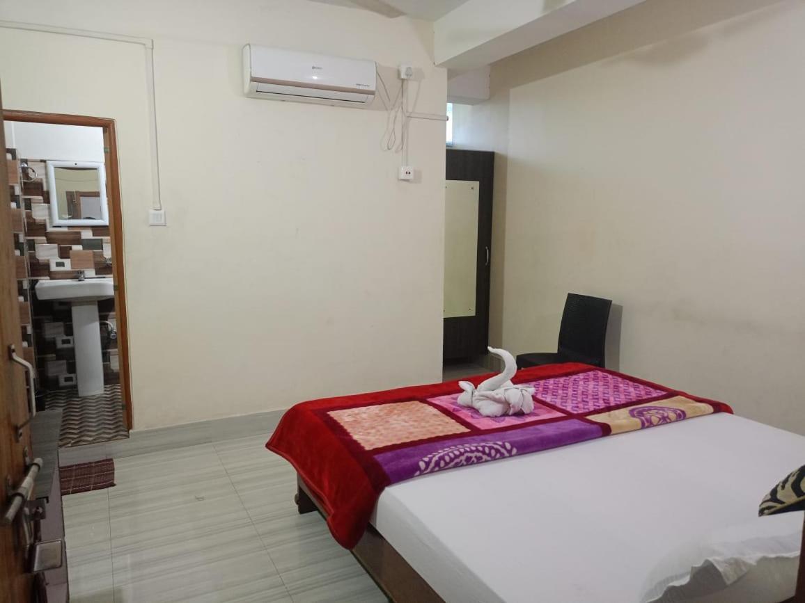 Hotel Kaziranga Holidays Экстерьер фото