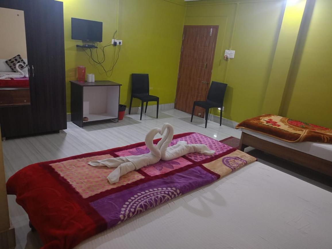 Hotel Kaziranga Holidays Экстерьер фото