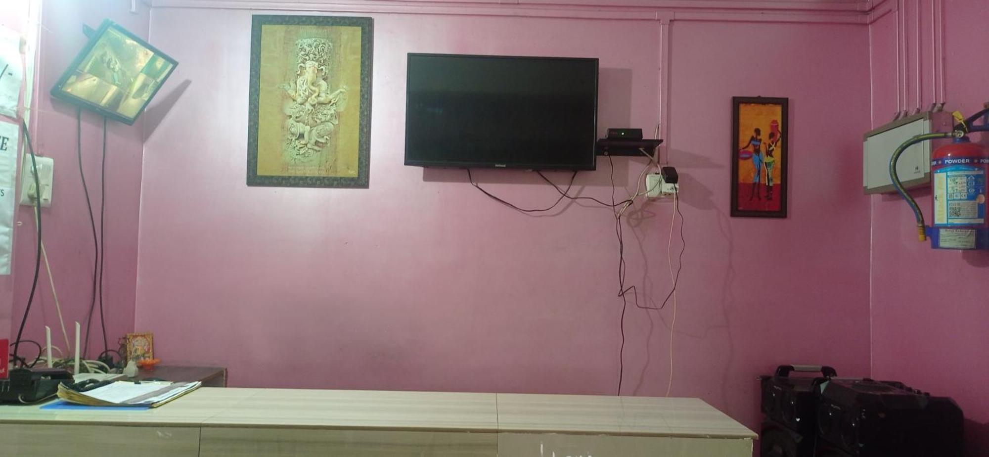 Hotel Kaziranga Holidays Экстерьер фото