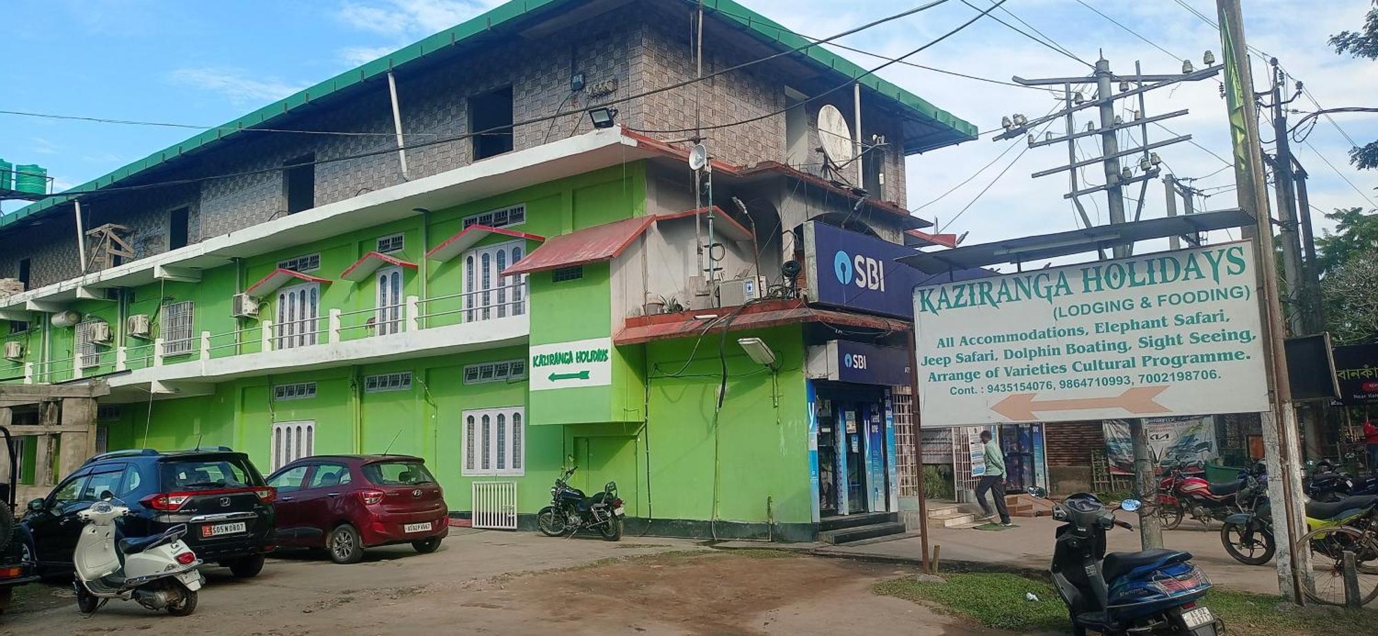 Hotel Kaziranga Holidays Экстерьер фото